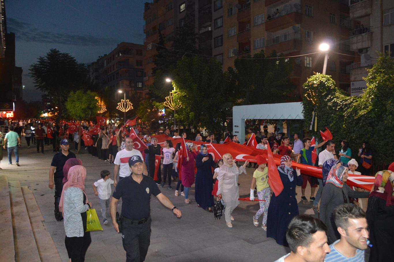 ​Siirt’te "Milli Birlik Yürüyüşü" yapıldı
